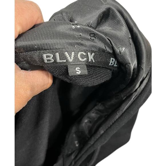 BLVCK Black Bold Cropped Hoodie / Size-Small - Picture 11 of 16